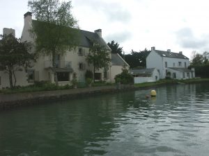 maison-sur-la-riviere1-14